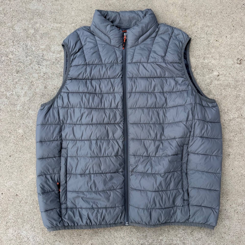 Hawke & Co Puffer Vest Mens XL Gray Quilted Full Zip Performance Sport Outerwear